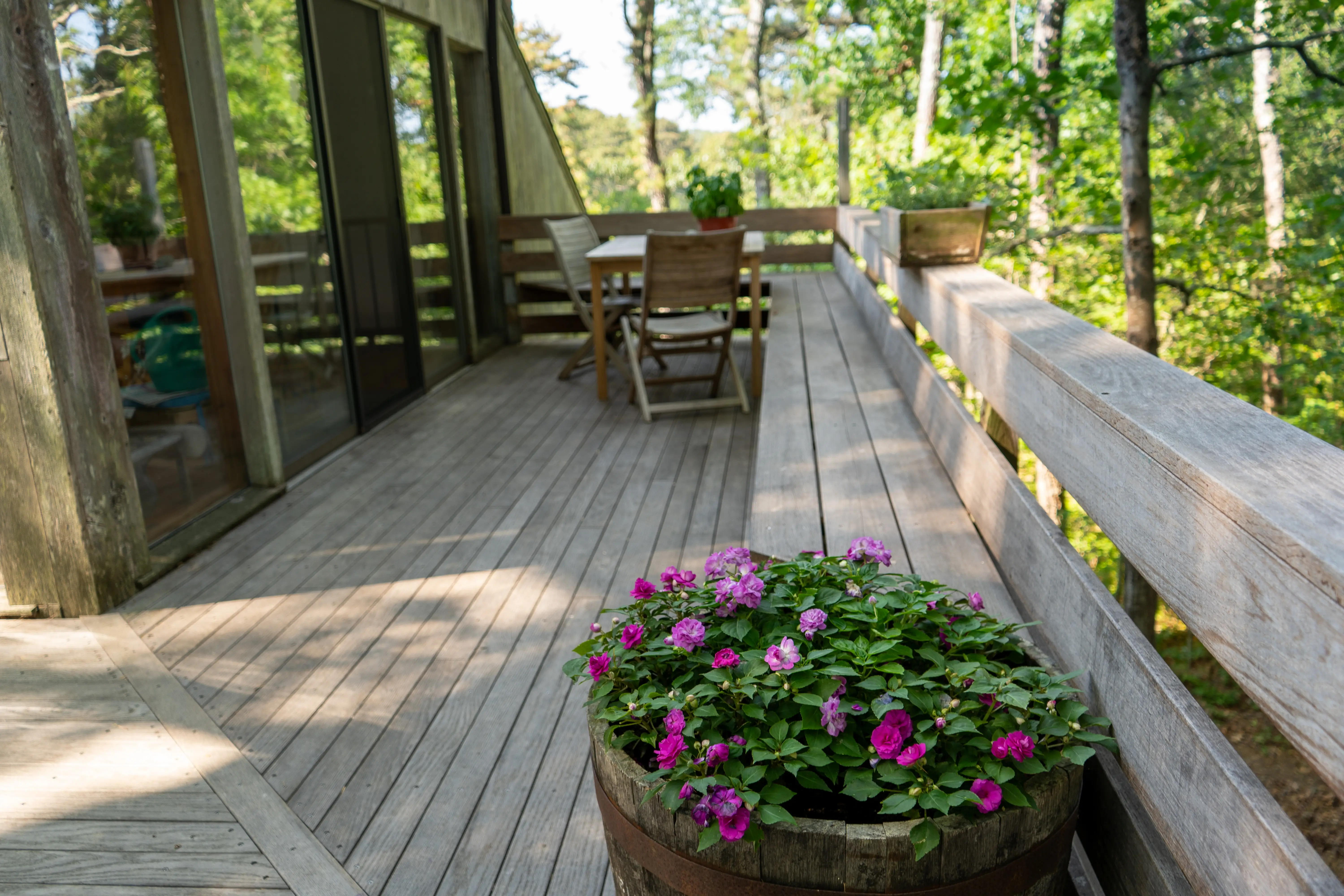 Cape Cod MA Red Oak Decking Showcase